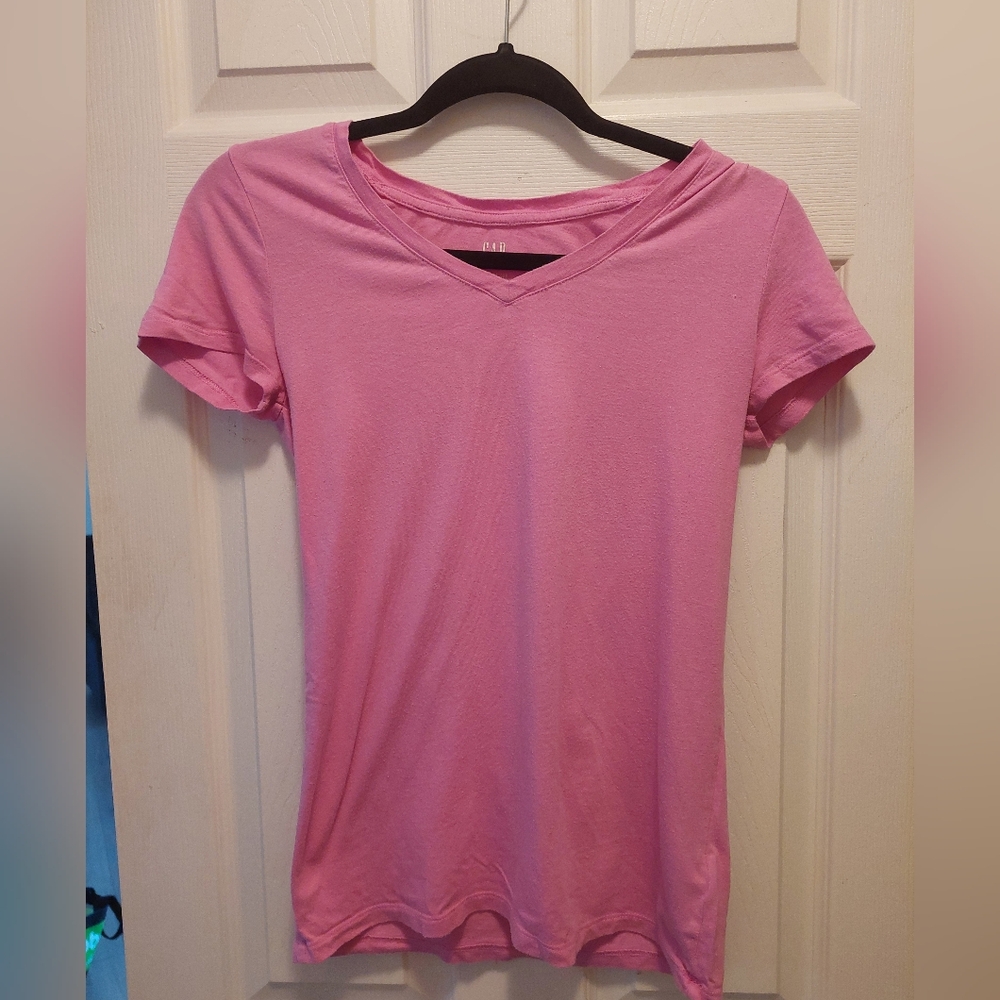 3 for $15! Gap t-shirt